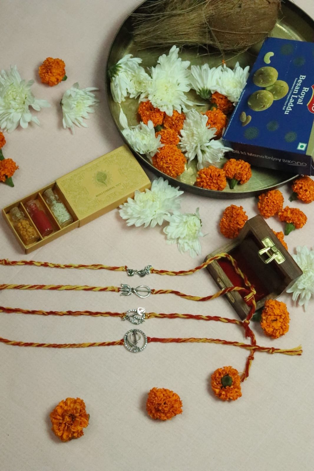 Nazar Ratna Rakhi